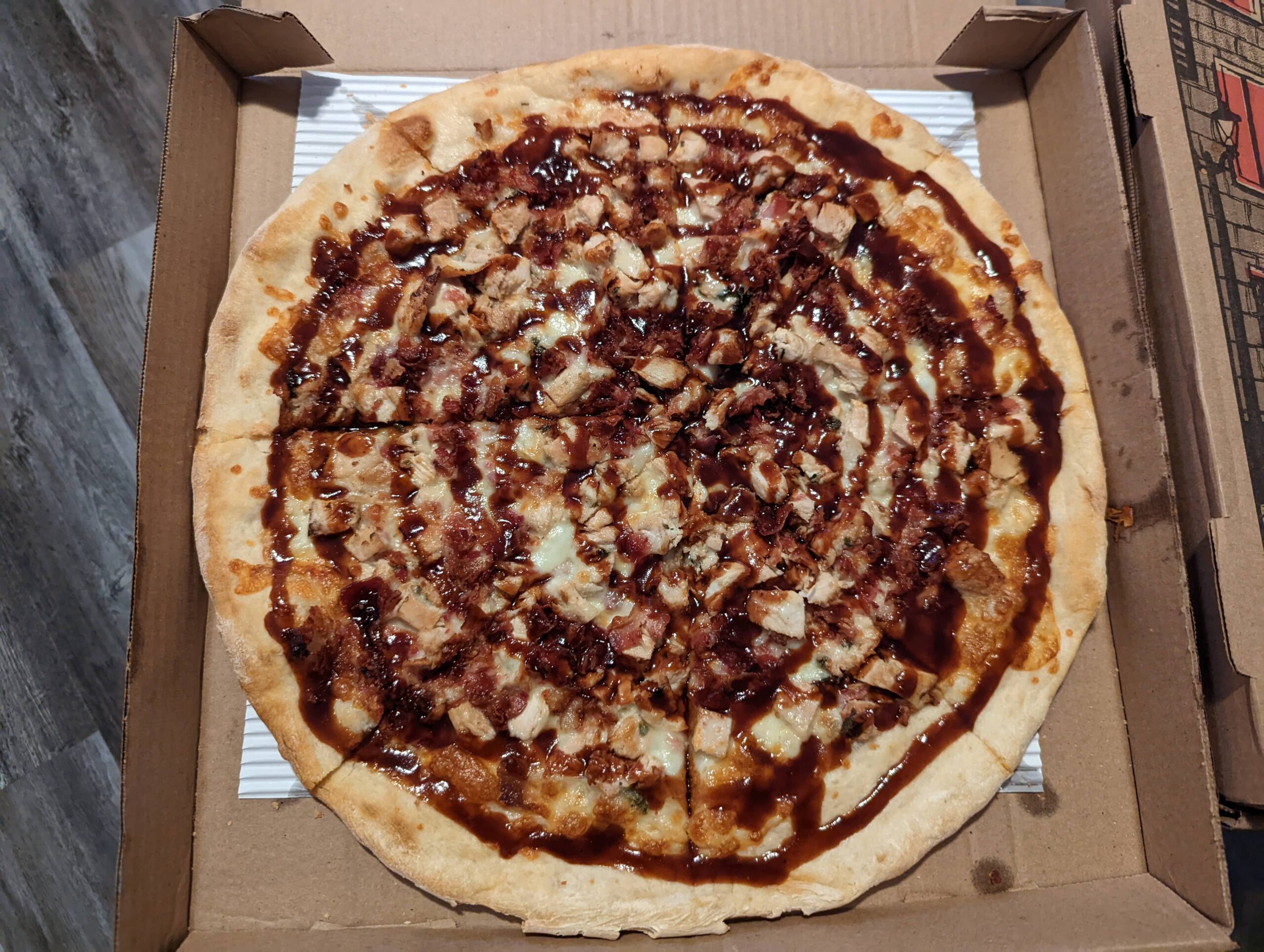 8-peppis-pizza-large-chicken-bacon-barbecue-pizza